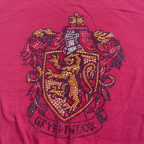 Harry Potter Gryffindor tee - Picture 2 of 3
